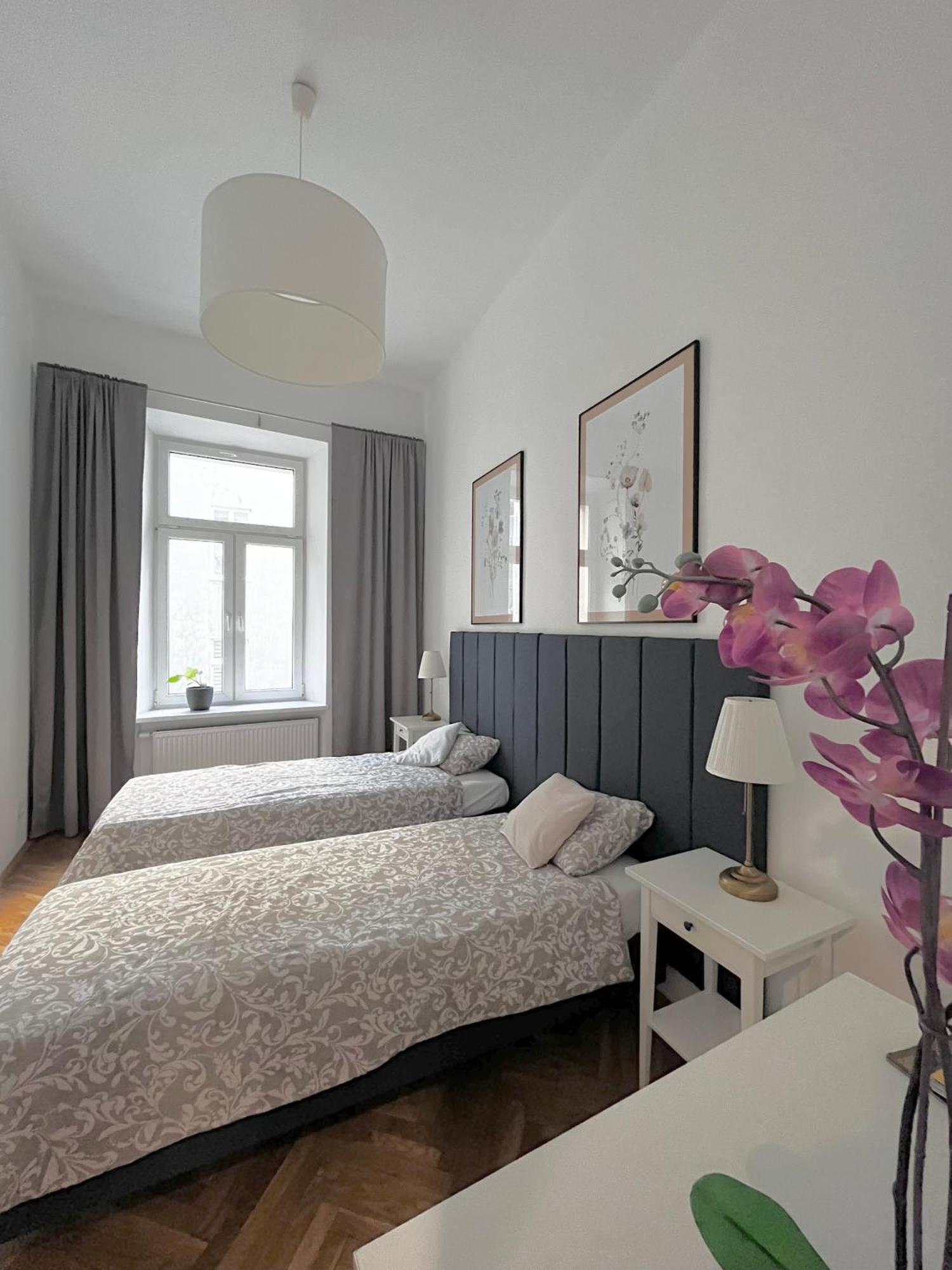 Apartment At Wawel - Kazimierz - Краків Екстер'єр фото
